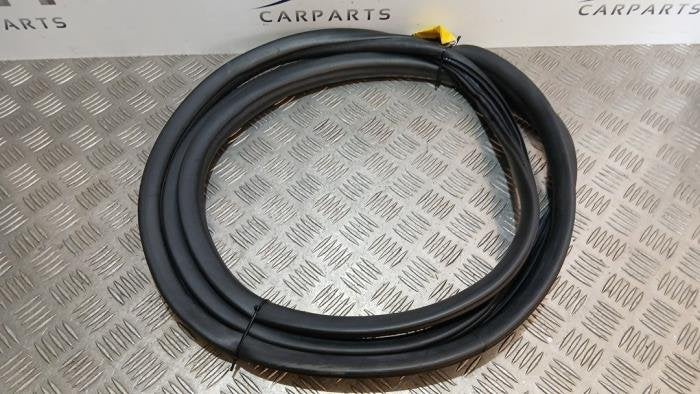Joint caoutchouc portière 2portes droite d'un Volkswagen Fo, Volkswagen, -, 3 mois de garantie, Utilisé