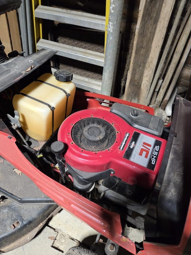 Tondeuse à gazon MTD, Jardin & Terrasse, Tondeuses autoportées, HVC, Enlèvement, Utilisé, 90 à 120 cm