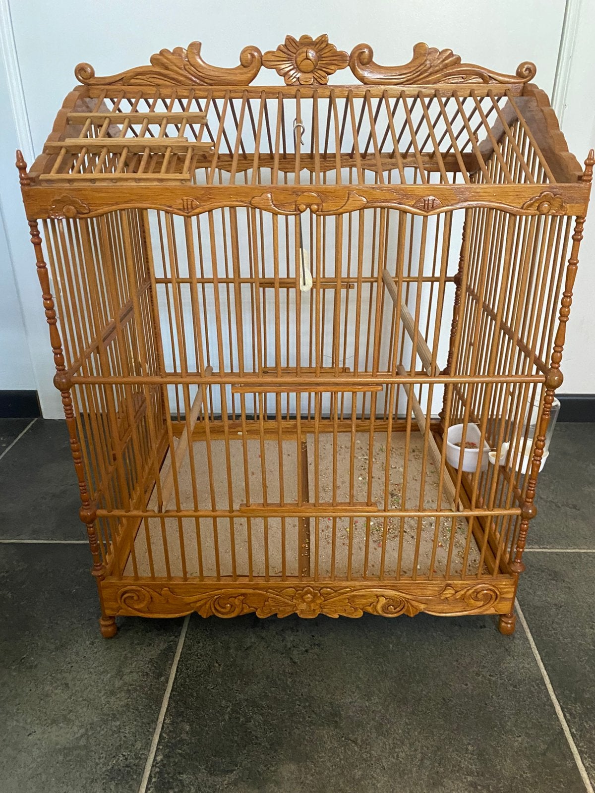 Ancienne cage à oiseaux en bois faite à la main, Enlèvement