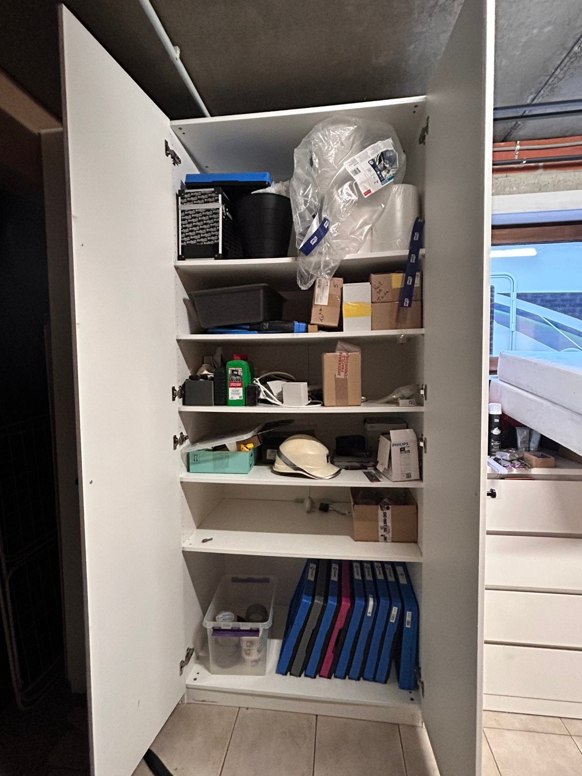 Ikea kast zonder deuren €30, Huis en Inrichting, Ophalen, Zo goed als nieuw