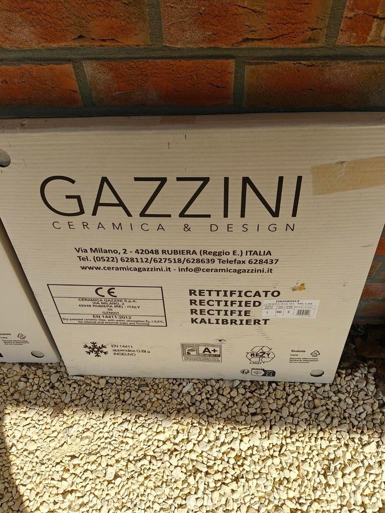 Restje tegels gazzini., Ophalen