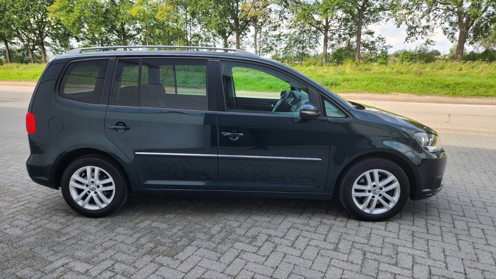 Automaat Zeer proper Vw Touran 2.0tdi DSG GEKEURD, Autos, Euro 5, Entreprise, Alcantara, 5 portes