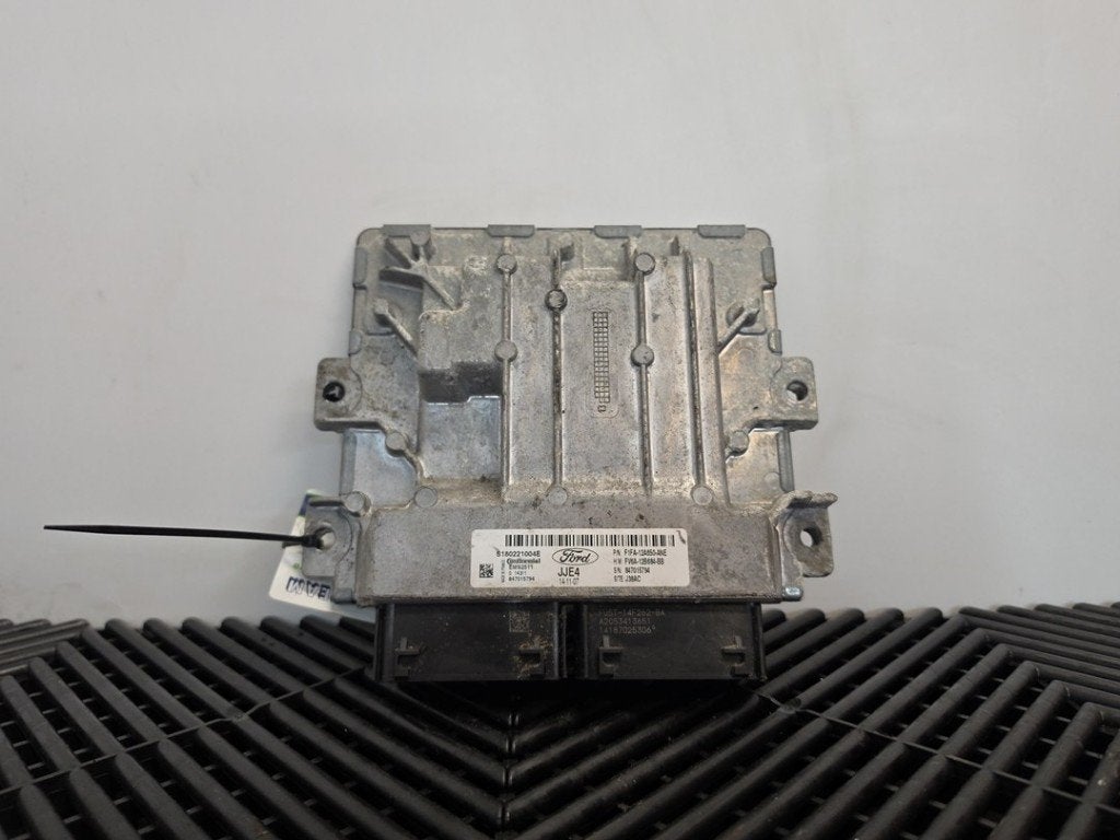 CALCULATEUR MOTEUR ECU Ford Focus 3 Wagon (01-2010/02-2020), Autos : Pièces & Accessoires, Continental AG, Continental-Plaza 1
30175  Hannover, DE