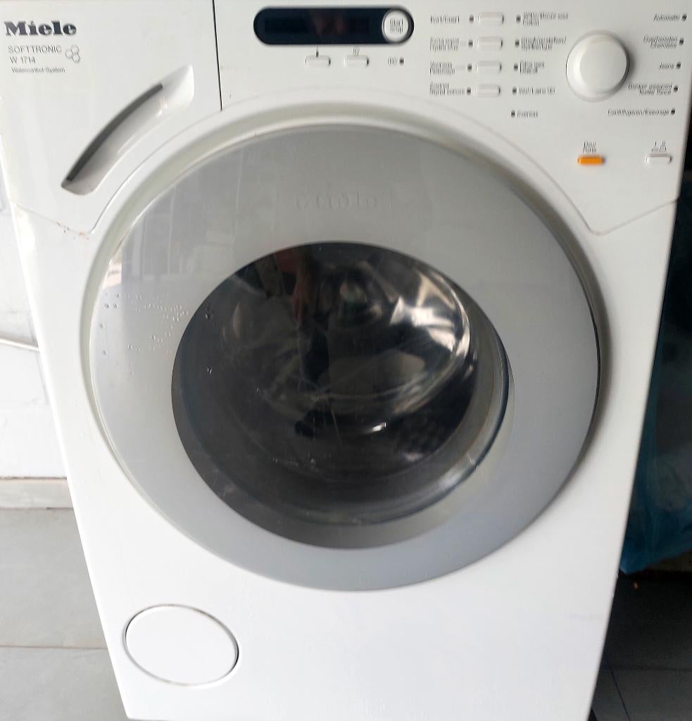 Miele wasmachine, 1200 à 1600 tours, 6 à 8 kg, Programme lavage à la main, Chargeur frontal