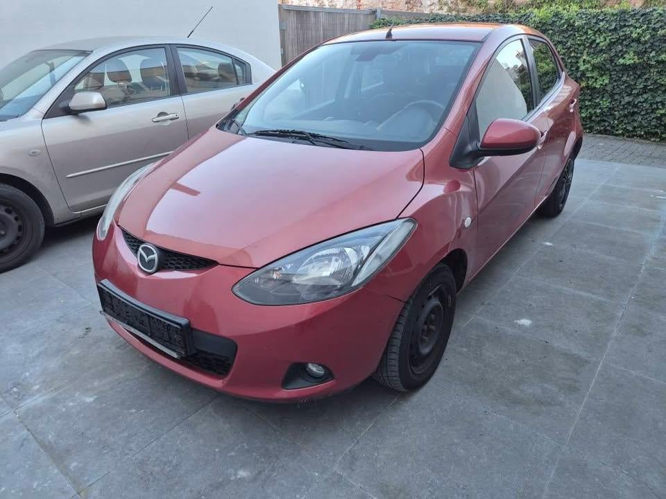 Mazda 2 1.4 essence 2008 à 172300 km, Autos, Achat, Boîte manuelle, 5 portes, 5 places