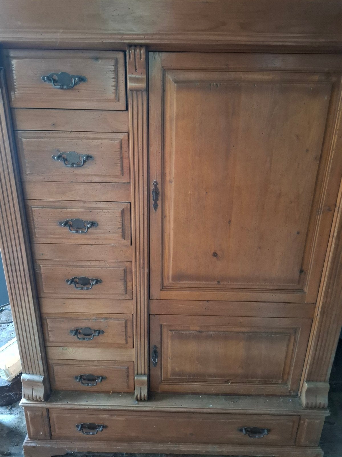 Mooie kast met handige totaalsluiting, Antiek en Kunst, Ophalen