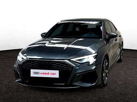 Audi A3 Sedan Audi A3 Berline S line 30 TFSI  81(110) kW(ch), Auto's, Automaat, Parkeersensor, Zilver of Grijs, https://public.car-pass.be/vhr/b136b68b-f9ee-45b2-8663-529d8fd2c26e