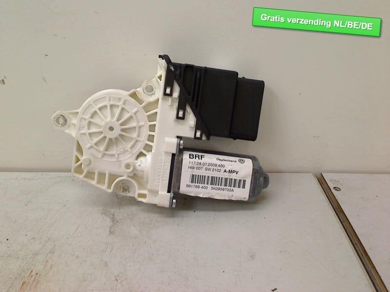 MOTEUR LEVE VITRE ELECTRIQUE ARRIÈRE GAUCHE (5K0959703A), Arrière, Volkswagen, Volkswagen AG, Utilisé