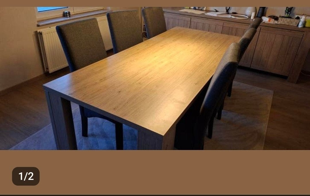 Tafel en stoelen, Ophalen