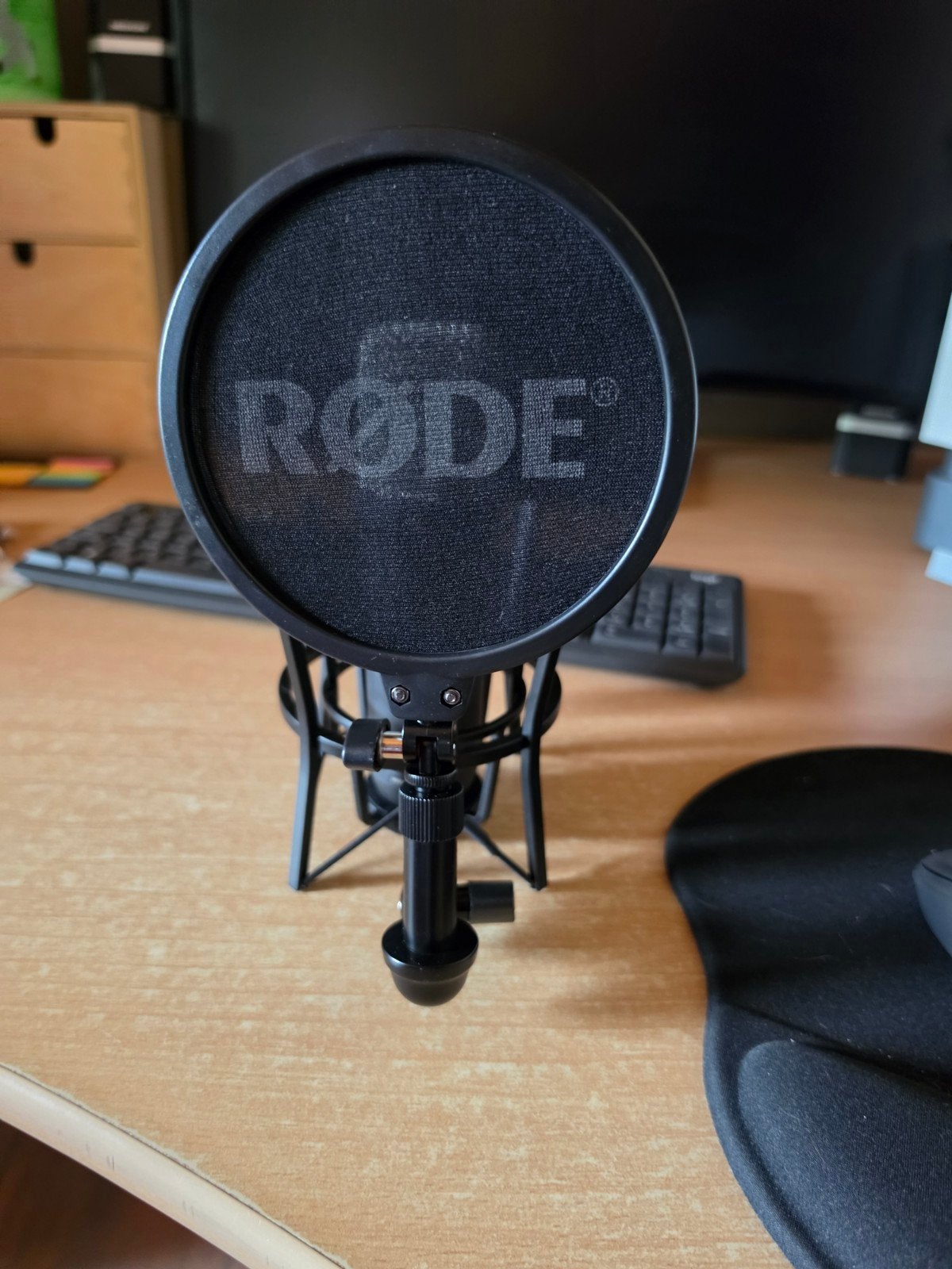 Microphone Rode NT1, Muziek en Instrumenten, Ophalen, Zo goed als nieuw, Studiomicrofoon