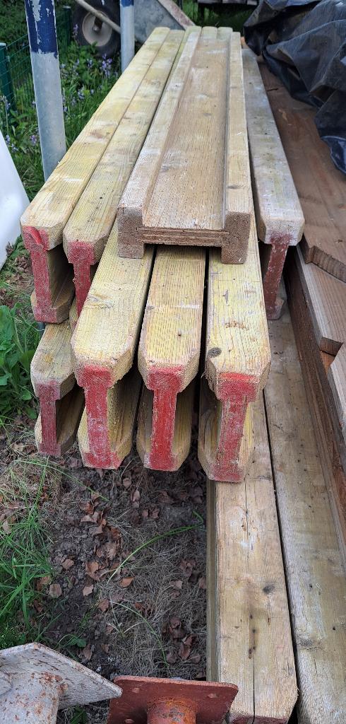 Doka liggers, Bricolage & Construction, Bois & Planches, 50 mm ou plus, 300 cm ou plus, Autres essences de bois, Enlèvement
