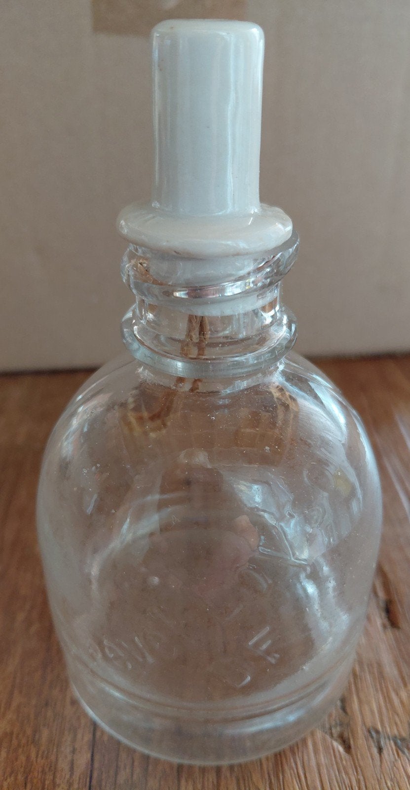 Antiek Belgisch olielampje in glas, Antiek en Kunst, Ophalen