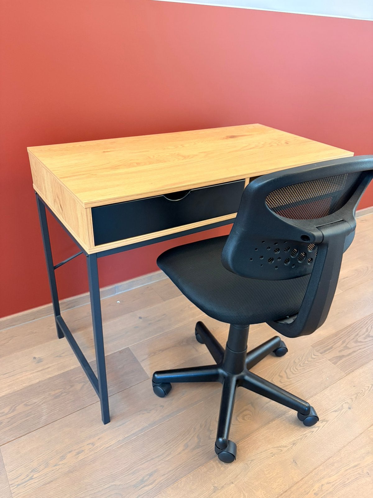 Bureau (95x48x77) + stoel, Huis en Inrichting, Bureaus, Ophalen, Zo goed als nieuw, 48 cm, 95 cm