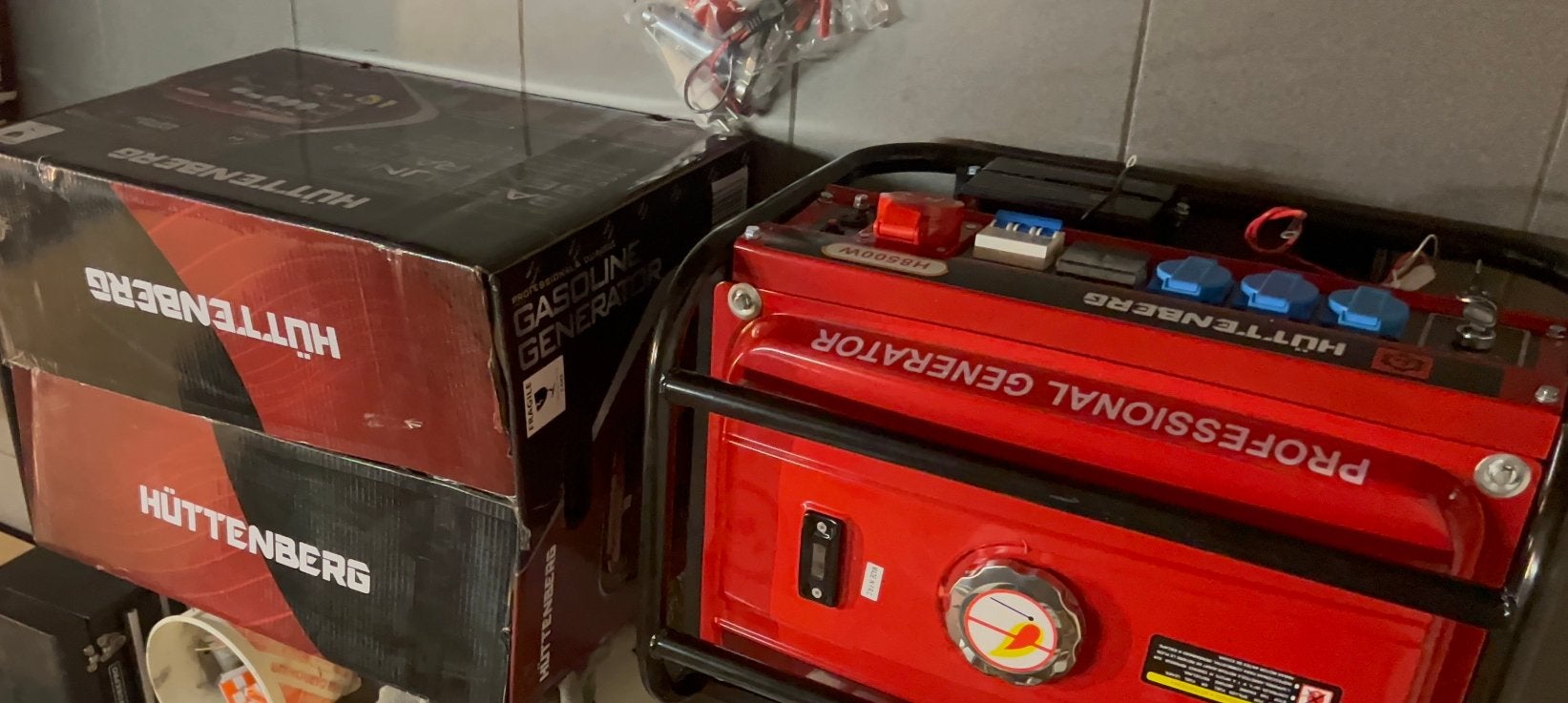 Stroom generator, Doe-het-zelf en Bouw, Aggregaten, Nieuw, Benzine, 5 tot 10 kVA, Elektrisch startend, Ophalen
