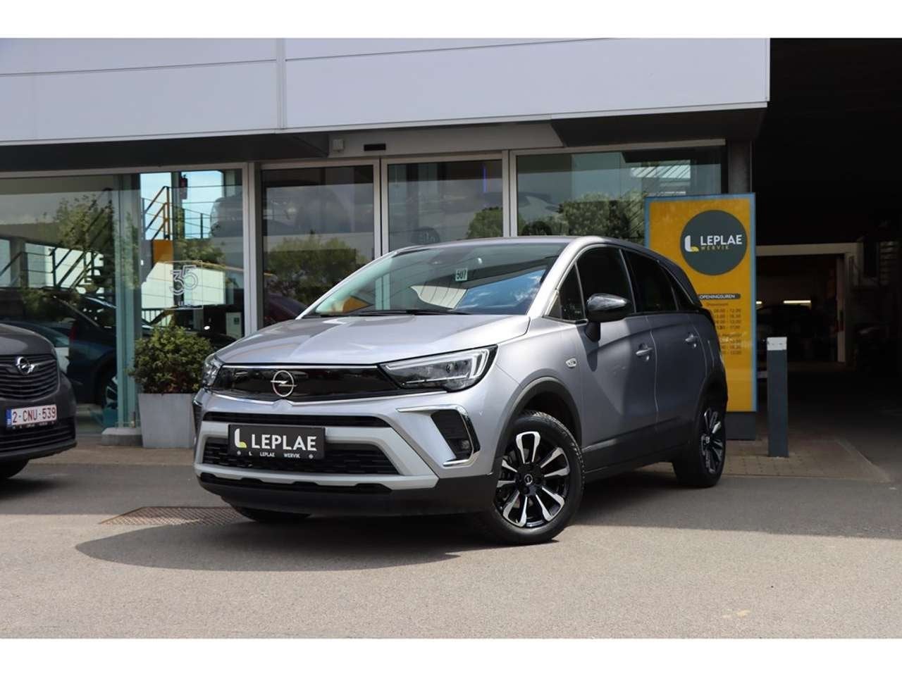 Opel Crossland ELEGANCE 1.2T AUTOMAAT GPS | CAMERA | TREKHA, Zwart, 1199 cc, https://public.car-pass.be/vhr/70640982-5999-4c4a-a7ed-960af62aa376