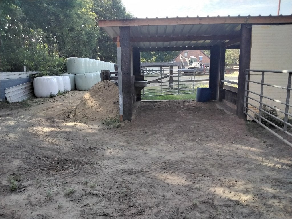Stal, Mise à l'étable