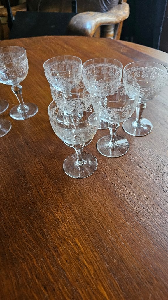 Lot de 15 verres en cristal de Baccarat - Modèle Pompadour, Antiquités & Art, Enlèvement
