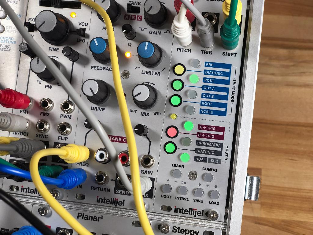 Intellijel Scales, Enlèvement ou Envoi, Comme neuf, Autres marques