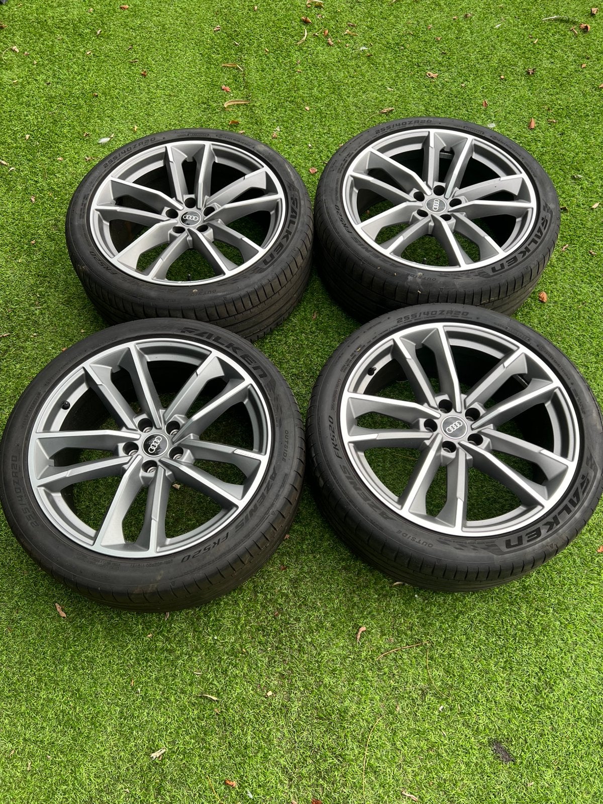 20 inch Originele Audi A6 A7 Velgen met Zomerbanden, Autos : Pièces & Accessoires, Pneus & Jantes, Neuf, Pneus et Jantes, 255 mm