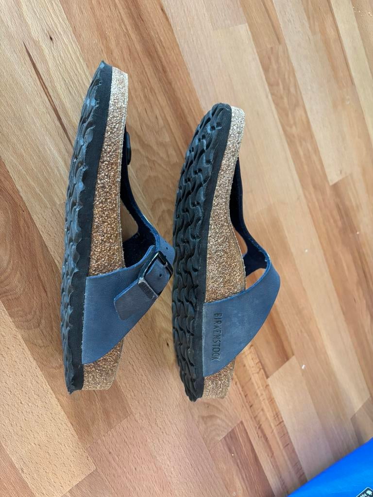 Blue Birkenstocks taille 37, Vêtements | Femmes, Chaussures, Enlèvement ou Envoi, Comme neuf
