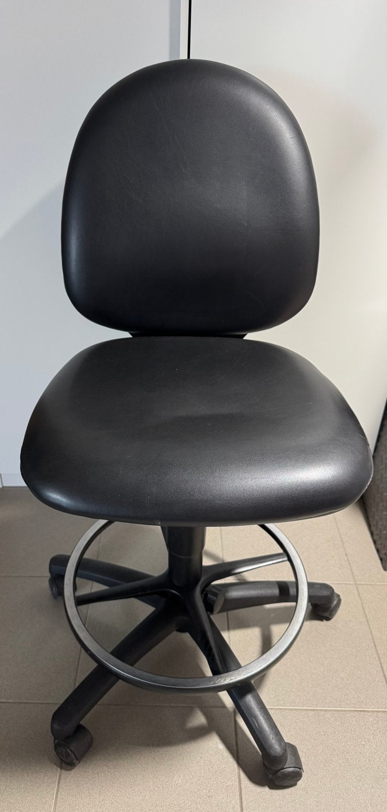 GRATIS 2 verstelbare bureaustoelen, Maison & Meubles, Chaises de bureau, Enlèvement, Utilisé, Chaise de bureau