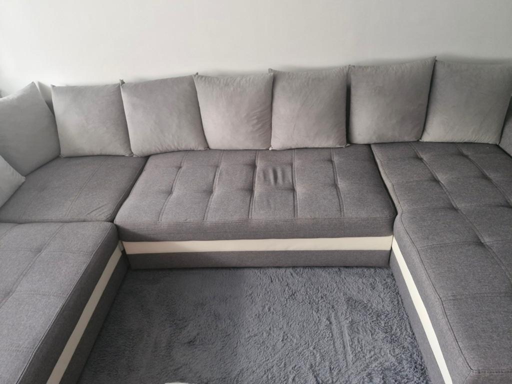 Mooi zetel grijs en wit nog goede staat, Huis en Inrichting, Ophalen of Verzenden