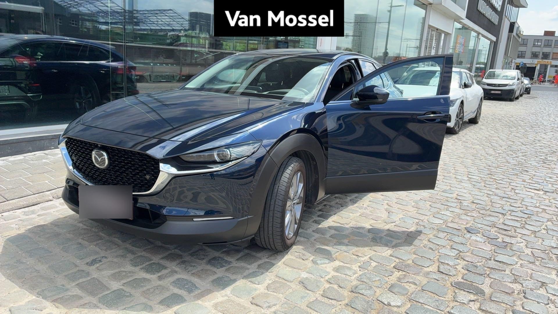 Mazda CX-30 2.0 e-Skyactiv X 137kW Skydrive ZETEL- EN STUURV, Auto's, Voorwielaandrijving, Stof, Gebruikt, Blauw