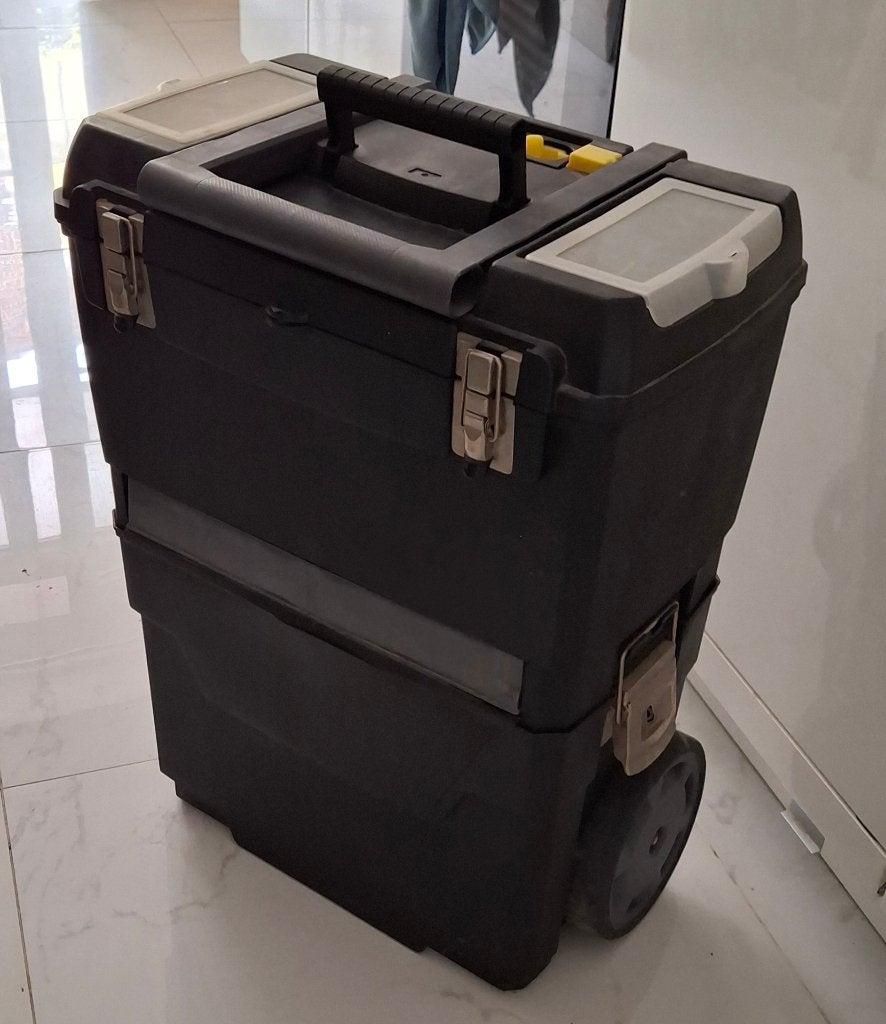 caisse à outils roulante trolley avec outils Très bon état, Enlèvement, Remplie, Utilisé