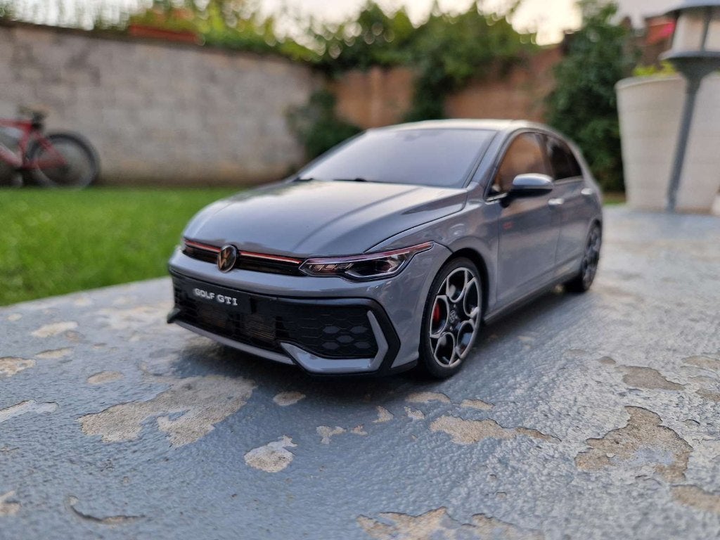 VW Golf 8 GTi - Échelle 1/18 - Edition limitée - PRIX : 119€, Hobby en Vrije tijd, Modelauto's | 1:18, Nieuw, Auto, OttOMobile