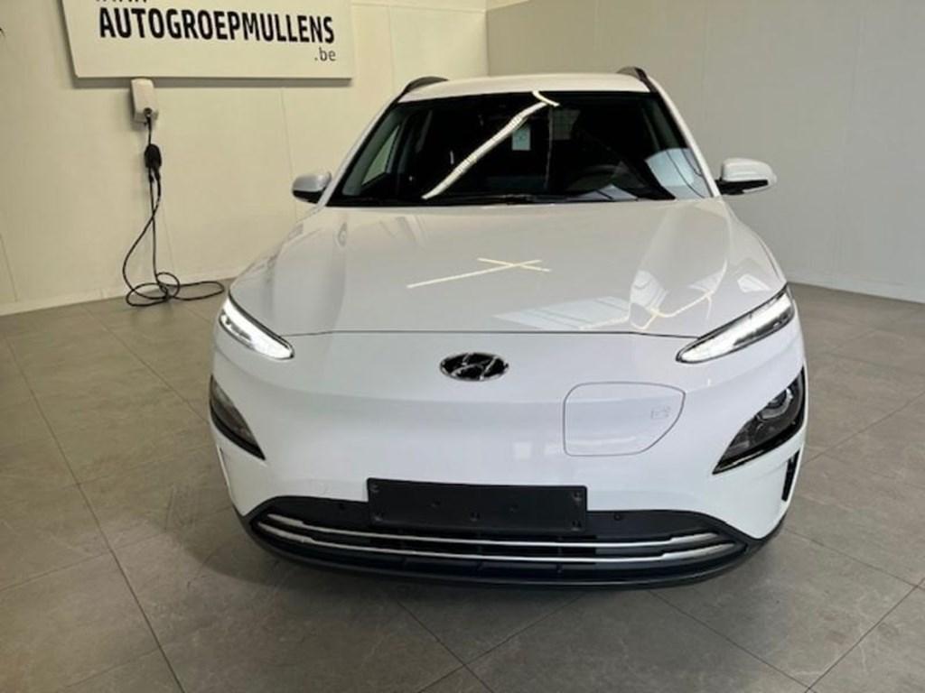 Hyundai Kona 64  kWh TechnoPack PowerPack, Auto's, Automaat, Euro 6, Parkeersensor, Wit