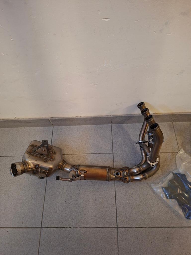 Originele bochten en demper z900 2024, Enlèvement