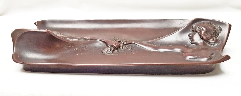 Art Nouveau vide poche - Représentation allégorique., Antiquités & Art, Curiosités & Brocante, Enlèvement ou Envoi