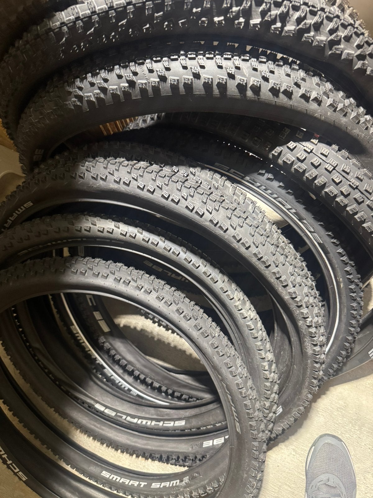 Pneus VTT.  29  nouveaux par deux, Vélos & Vélomoteurs, Enlèvement