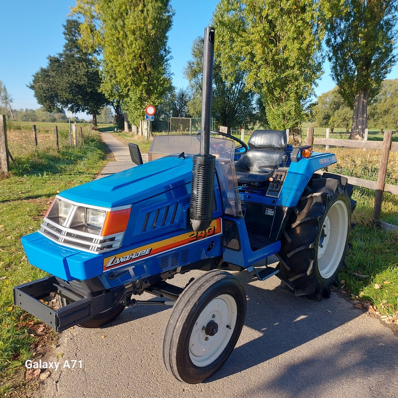 minitractor iseki 26pk NIEUWSTAAT!, Ophalen