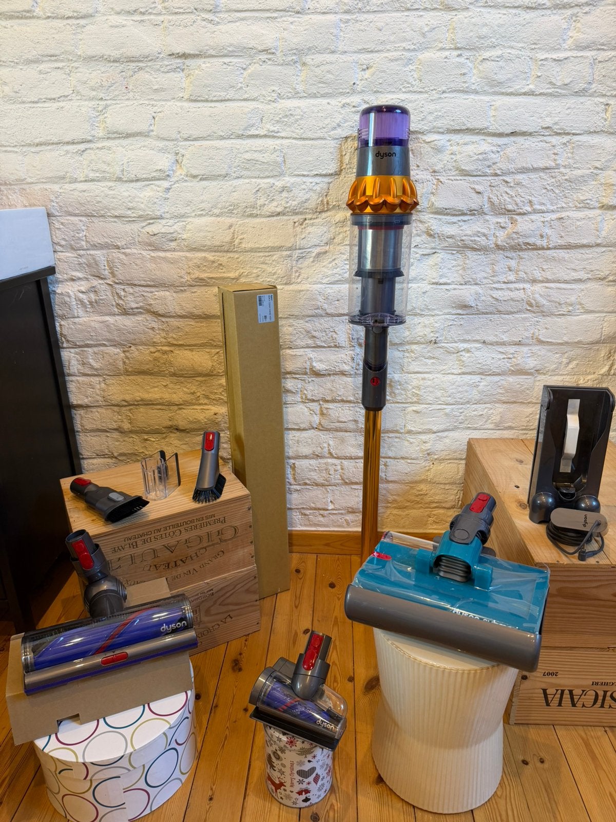 Dyson V15 Submarine celui qui Aspire & Lave comme neuf, Electroménager, Enlèvement ou Envoi, Réservoir, Comme neuf, Dyson