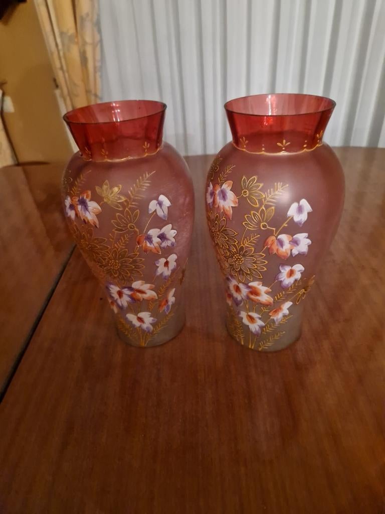 Cranberry glas vazen, Enlèvement