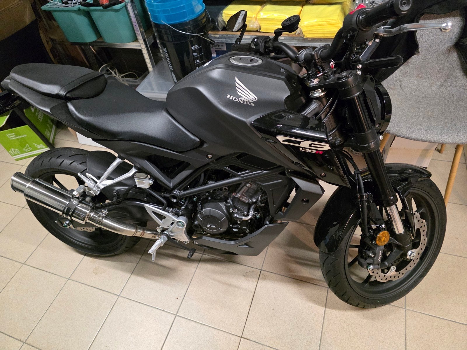 Honda cb125r, Motoren, Particulier, 125 cc, 11 kW of minder, Handgeschakeld
