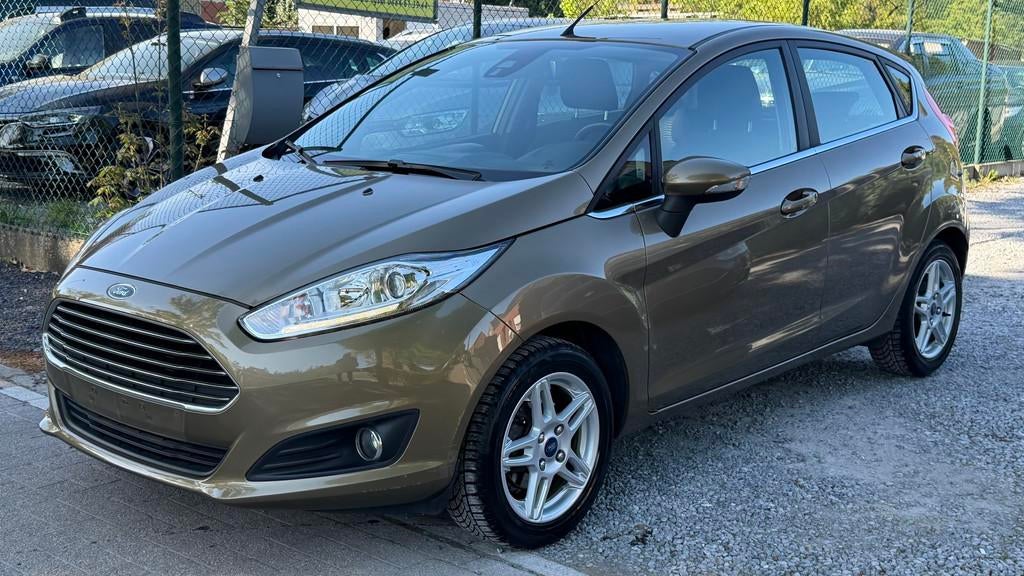 Ford Fiesta 1.0 benzine bj 2015 km 79000, Auto's, Ford, Voorwielaandrijving, Euro 5, Stof, Gebruikt