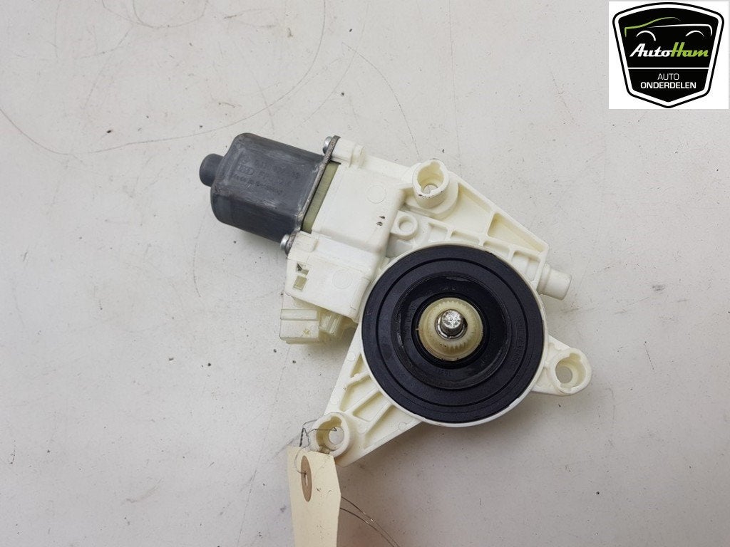 MOTEUR LEVE VITRE ELECTRIQUE A (W176) (|A2469065100|), Utilisé, Mercedes-Benz