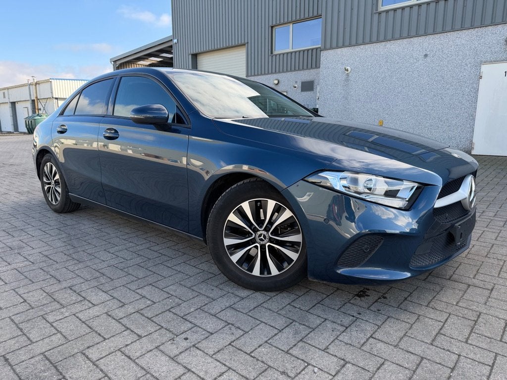 Mercedes A 180 benzine automaat, Auto's, Automaat, Euro 6, Blauw, Bedrijf