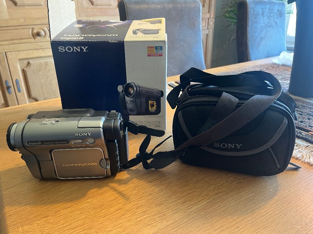 Sony Handycam Digital8, Audio, Tv en Foto, Fotocamera's Digitaal, Ophalen, Overige typen, Zo goed als nieuw, Sony