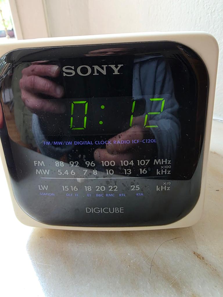 Radio réveil Sony Digicube Dream Machine, Ophalen