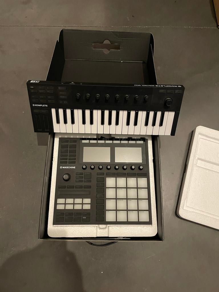 Maschine mk3 + komplete keyboard, Muziek en Instrumenten, Ophalen, Gebruikt