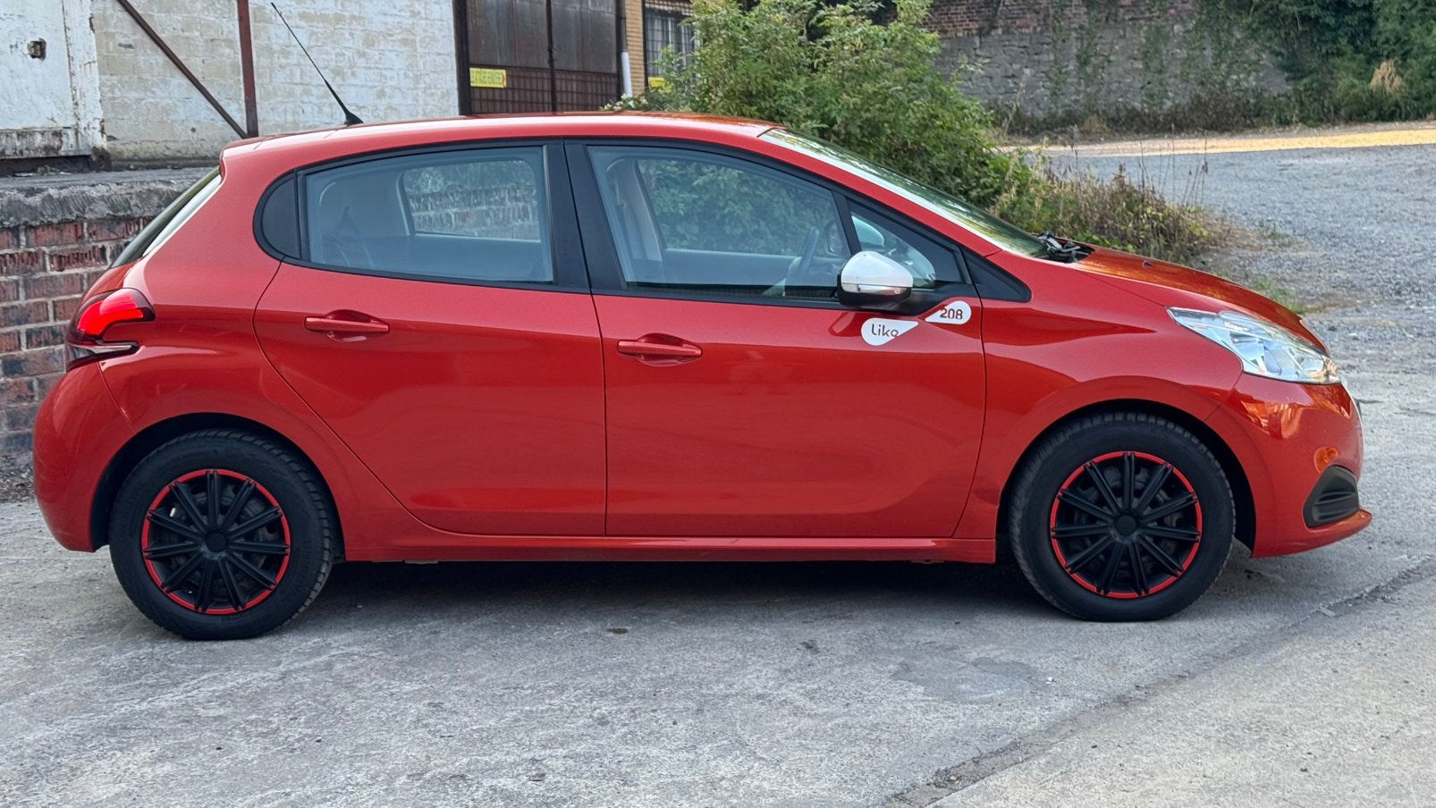 Peugeot 208 LIKE Face-Lift 1.6HDI 145.000Km EURO-6B, Euro 6, Entreprise, Boîte manuelle, 5 portes