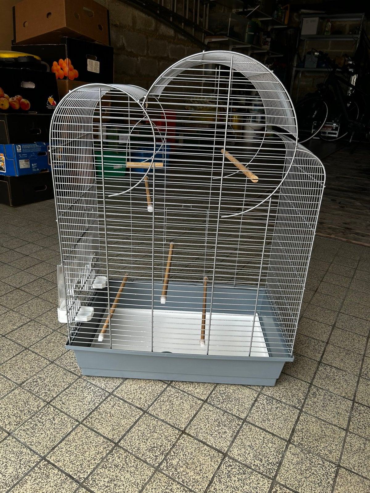 Cage à oiseaux à vendre, Animaux & Accessoires, Enlèvement, Comme neuf, Cage à oiseaux
