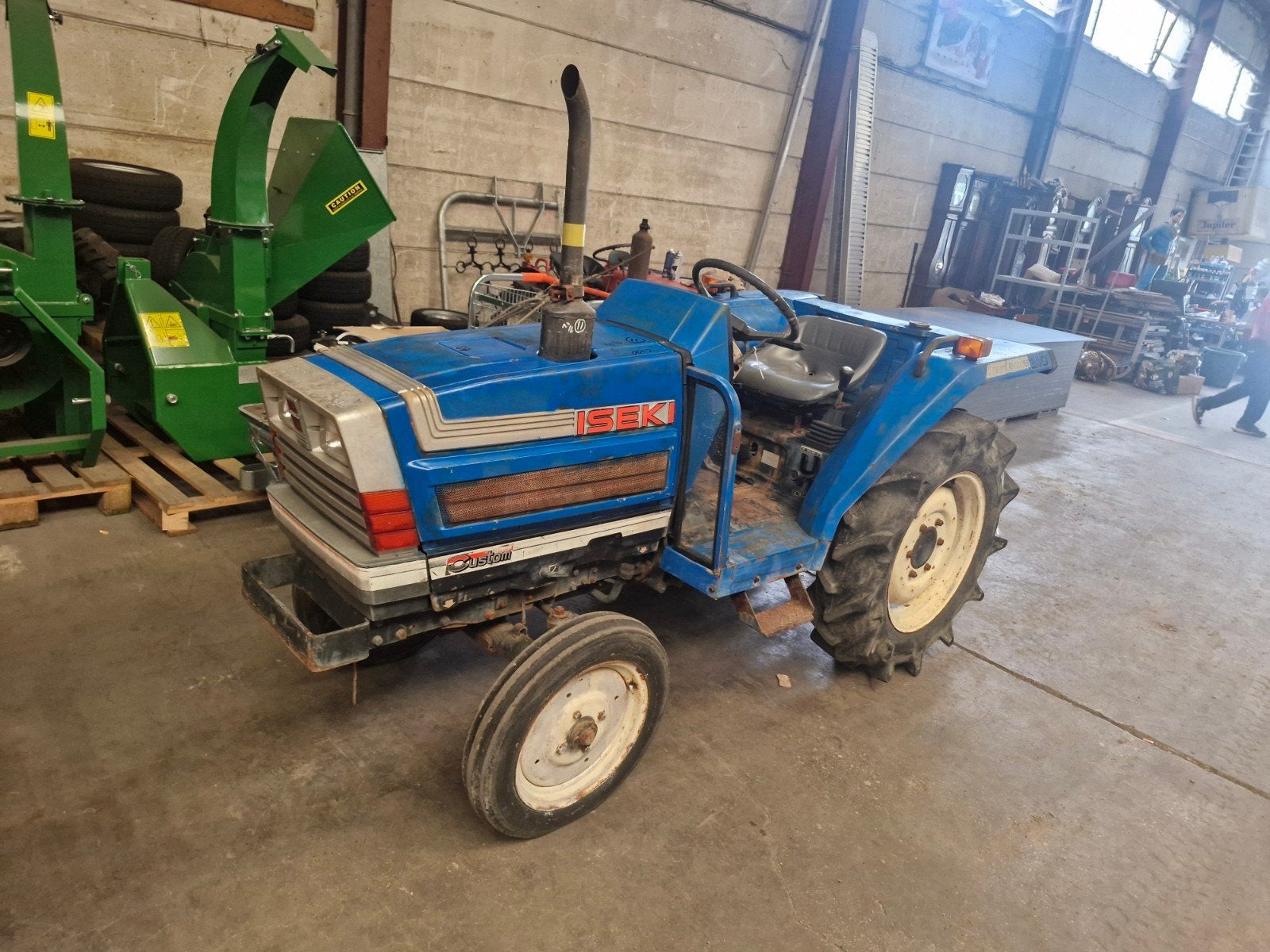 tracteur iseki 25 cheveaux   prix 2500euros, Enlèvement ou Envoi