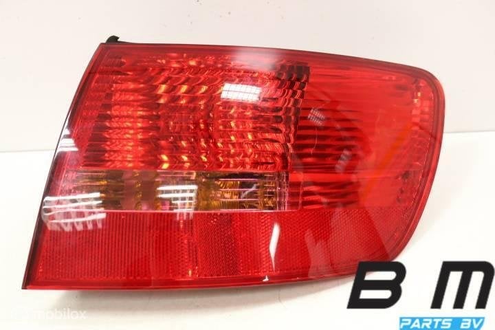 Achterlicht rechts Audi A6 4F Avant 4F9945096, Gebruikt
