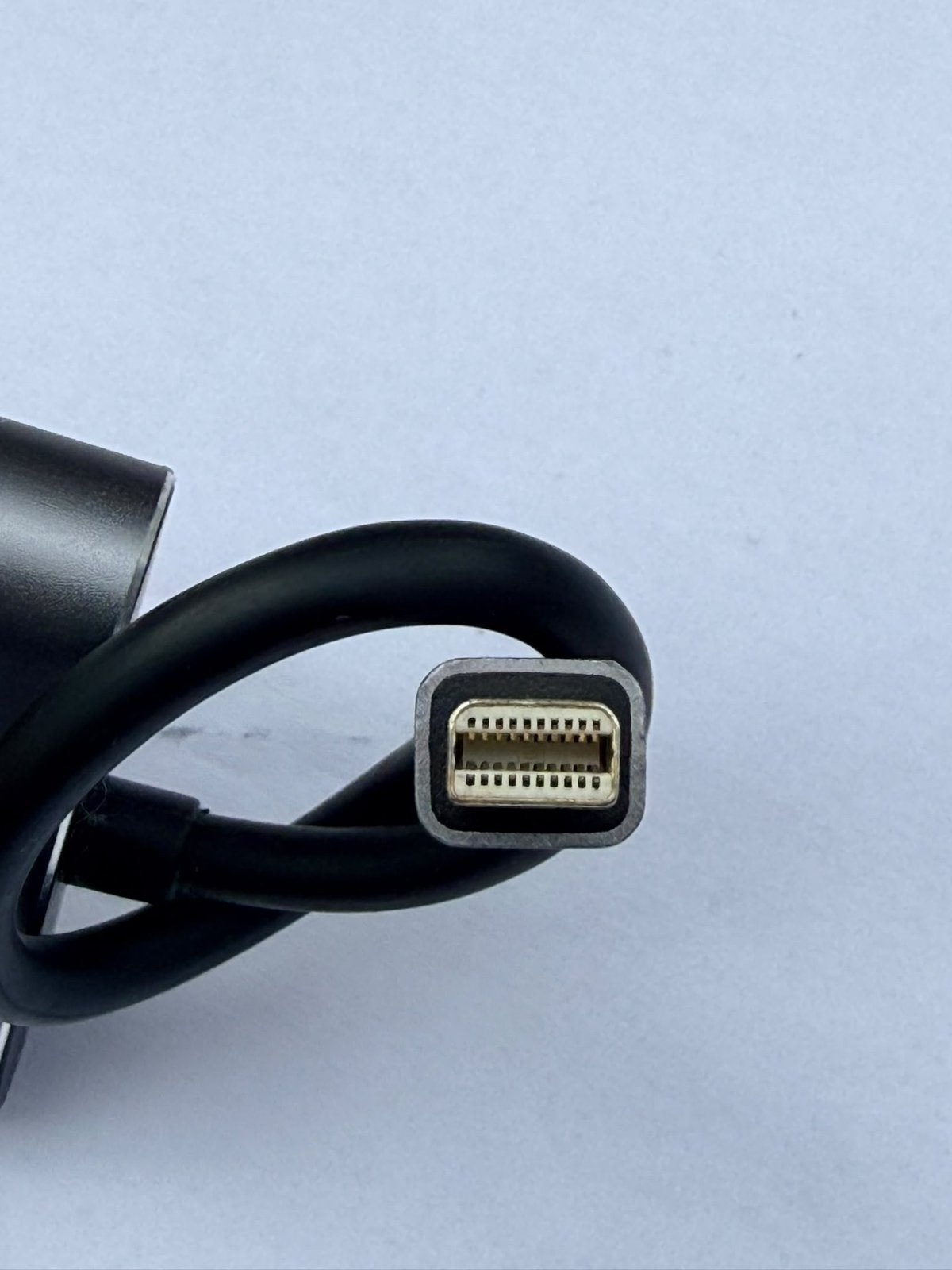 DisplayPort / Thunderbolt naar HDMI & VGA adapter, Computers en Software, Ophalen of Verzenden, Zo goed als nieuw