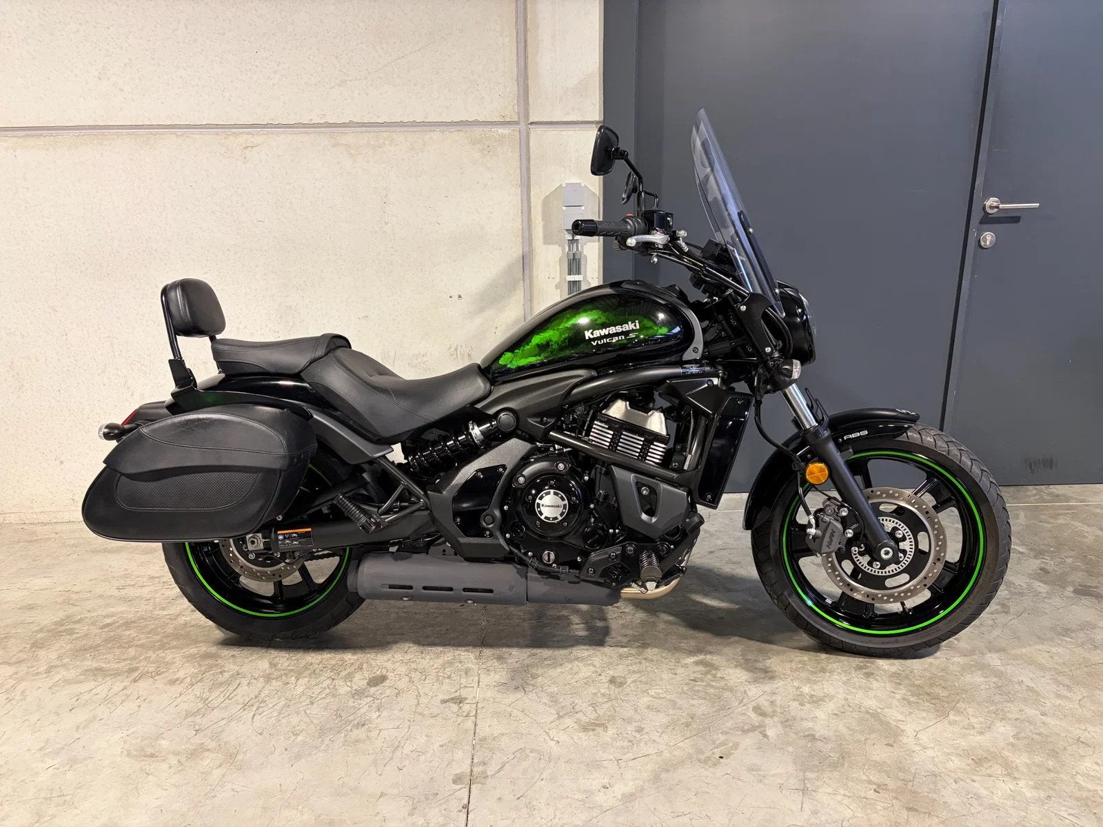 Kawasaki Vulcan S SE in prachtige kleurstelling (bj 2020), Chopper, Meer dan 35 kW, Handgeschakeld, 650 cc