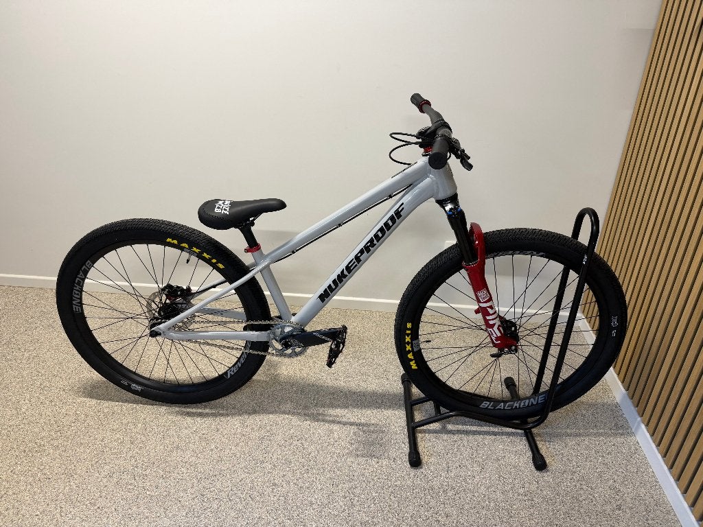 Nukeproof Solum Dirtjumper Nieuw, Pike dj, Fietsen en Brommers, 24 inch of meer, Ophalen of Verzenden, Info@vp-bikes.be, Schijfrem